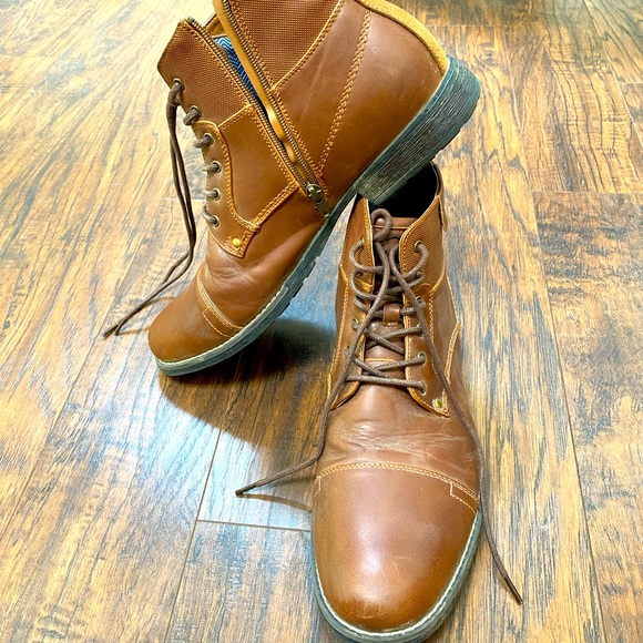 Steve Madden Other - Steve Madden Zip-Up Boots